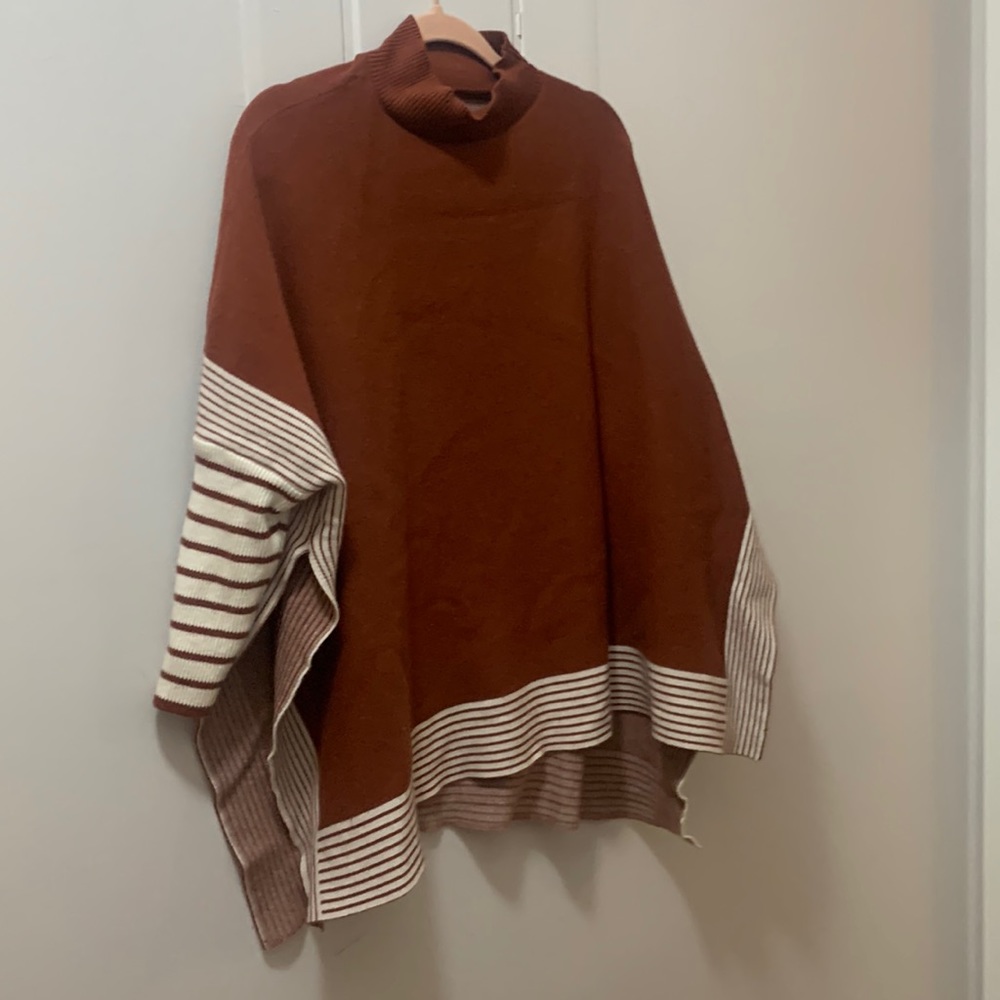 Pancho sweater